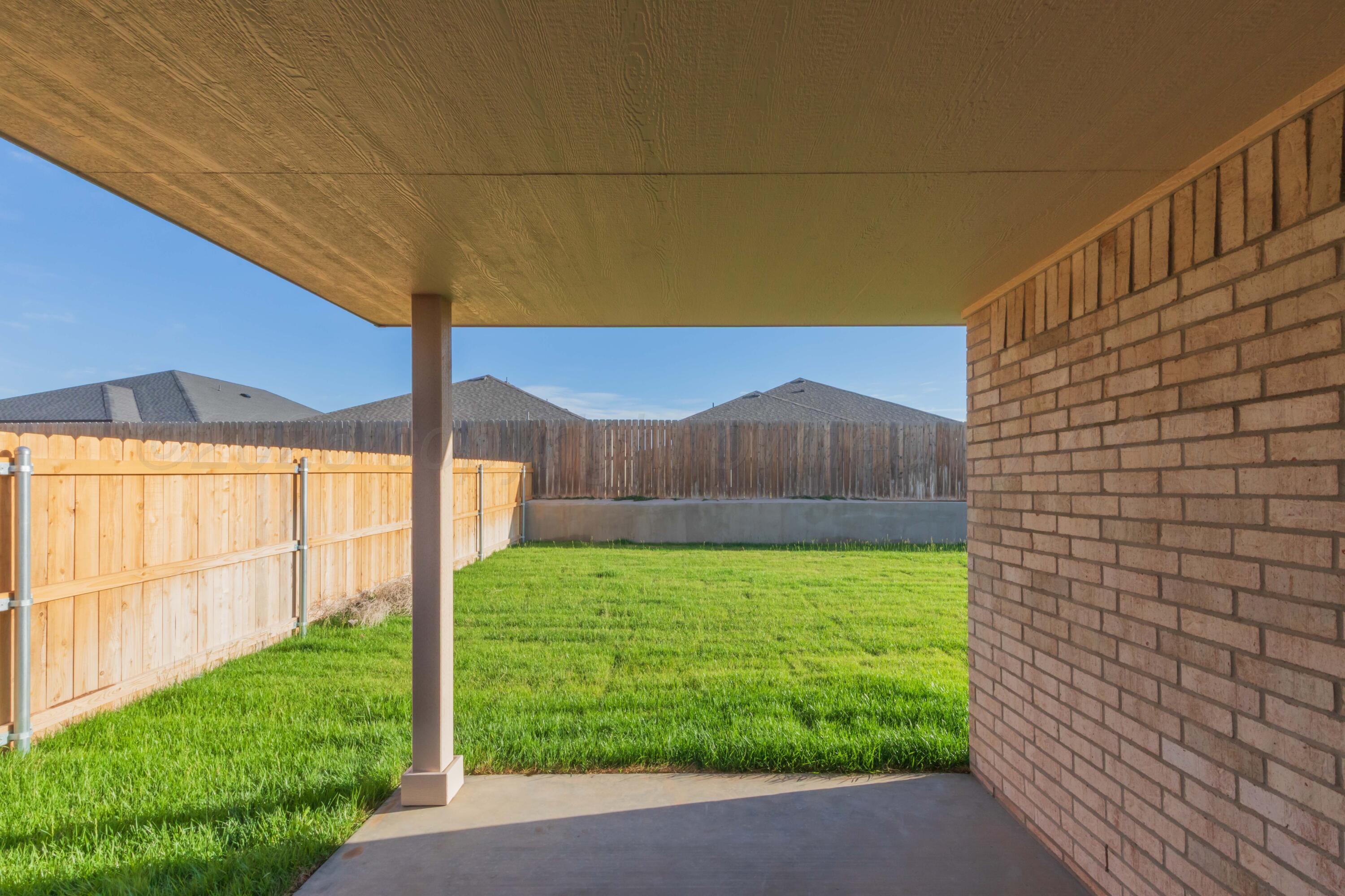 4404 Sunset Street Amarillo, TX 79118 - Photo 34 of 37 PATIO