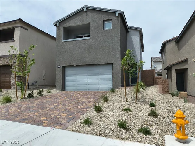 $2,195 | 348 Great Ocean Avenue, North Las Vegas, NV 89084