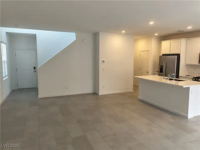 $2,195 | 348 Great Ocean Avenue, North Las Vegas, NV 89084