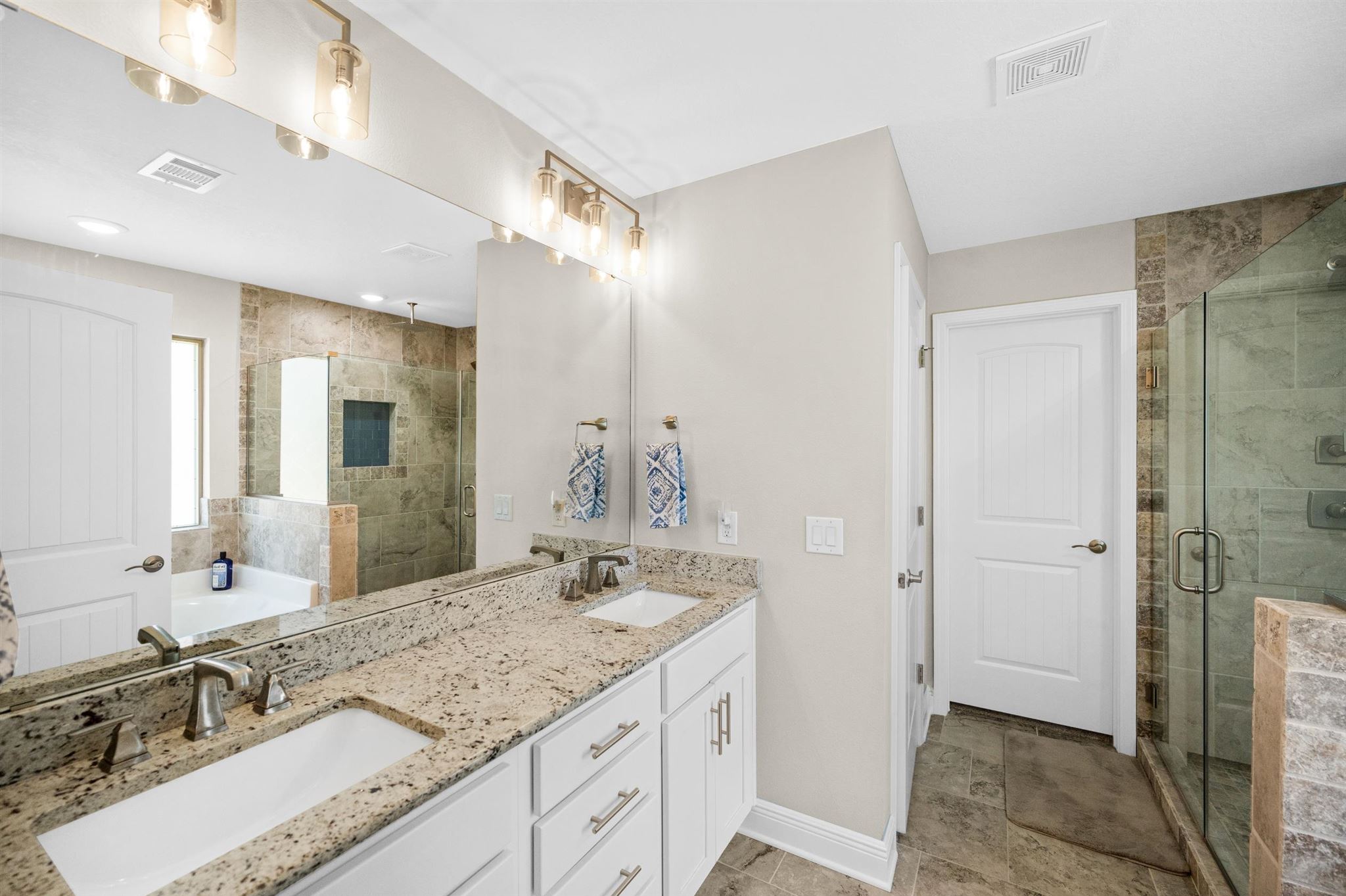 6050 Deborah Drive Milton, FL 32570 - Photo 13 of 44