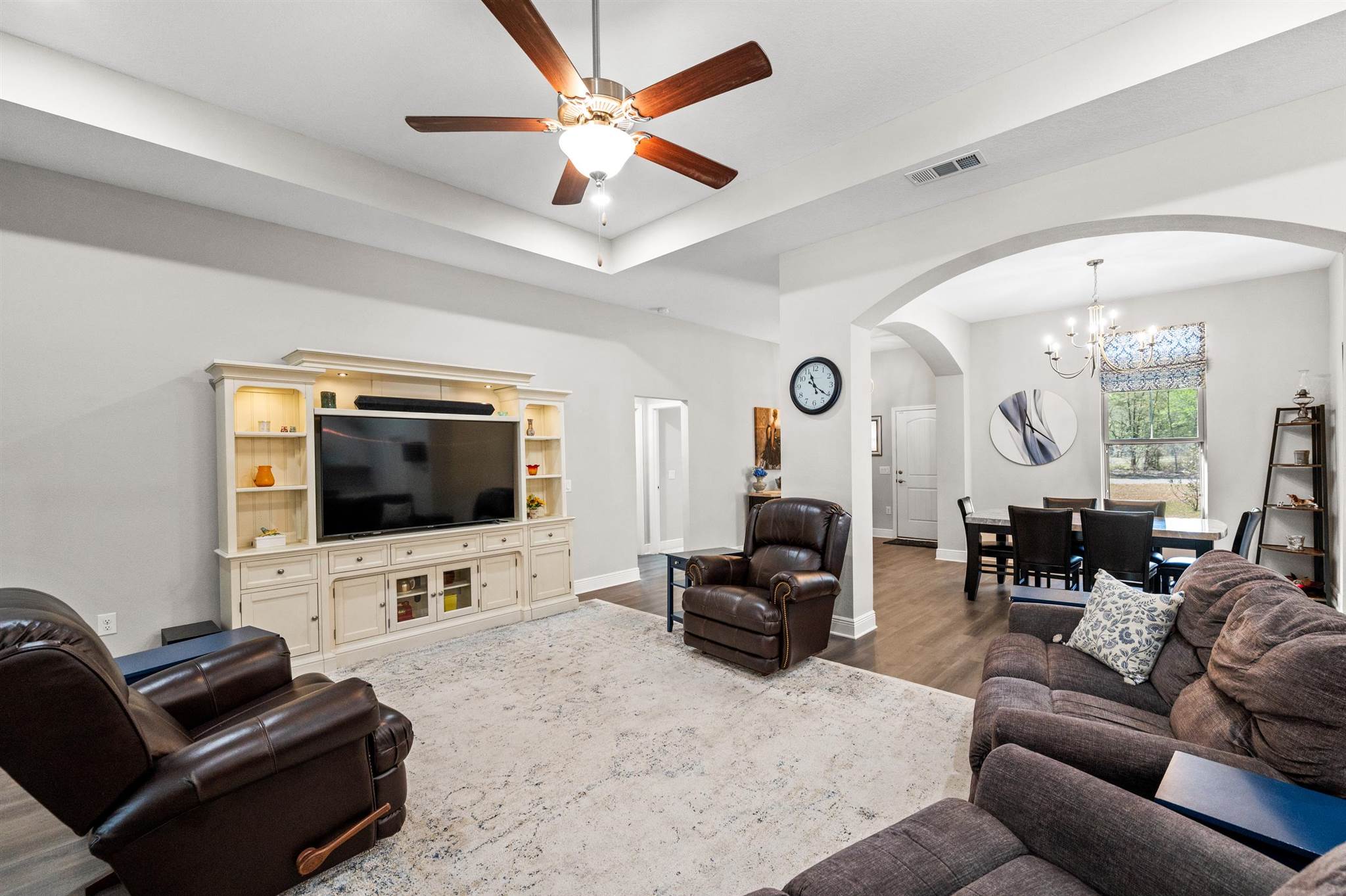 6050 Deborah Drive Milton, FL 32570 - Photo 8 of 44