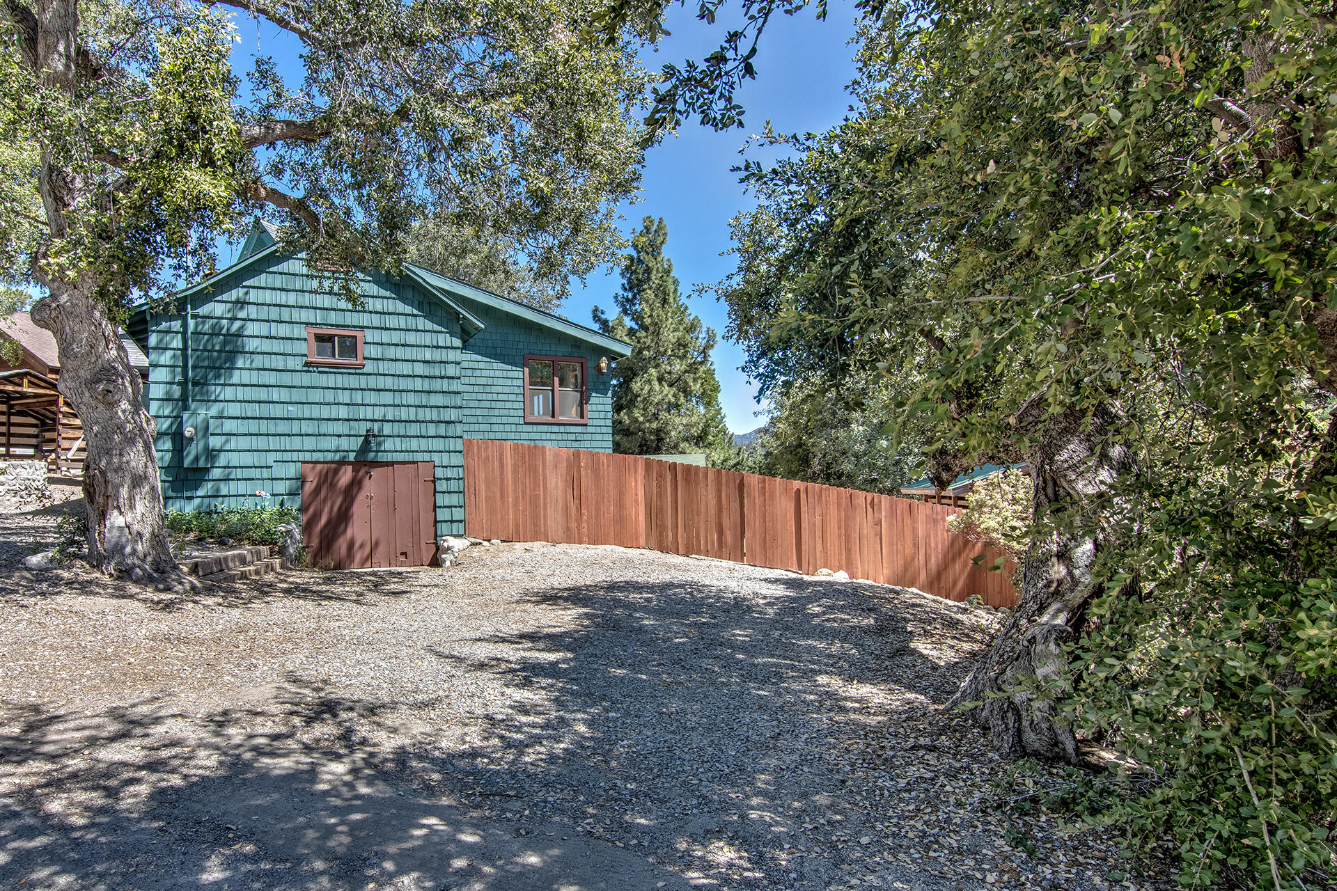 52890 Overlook Drive Idyllwild, CA 92549 - Photo 11 of 82 a view of backyard with small cabin
