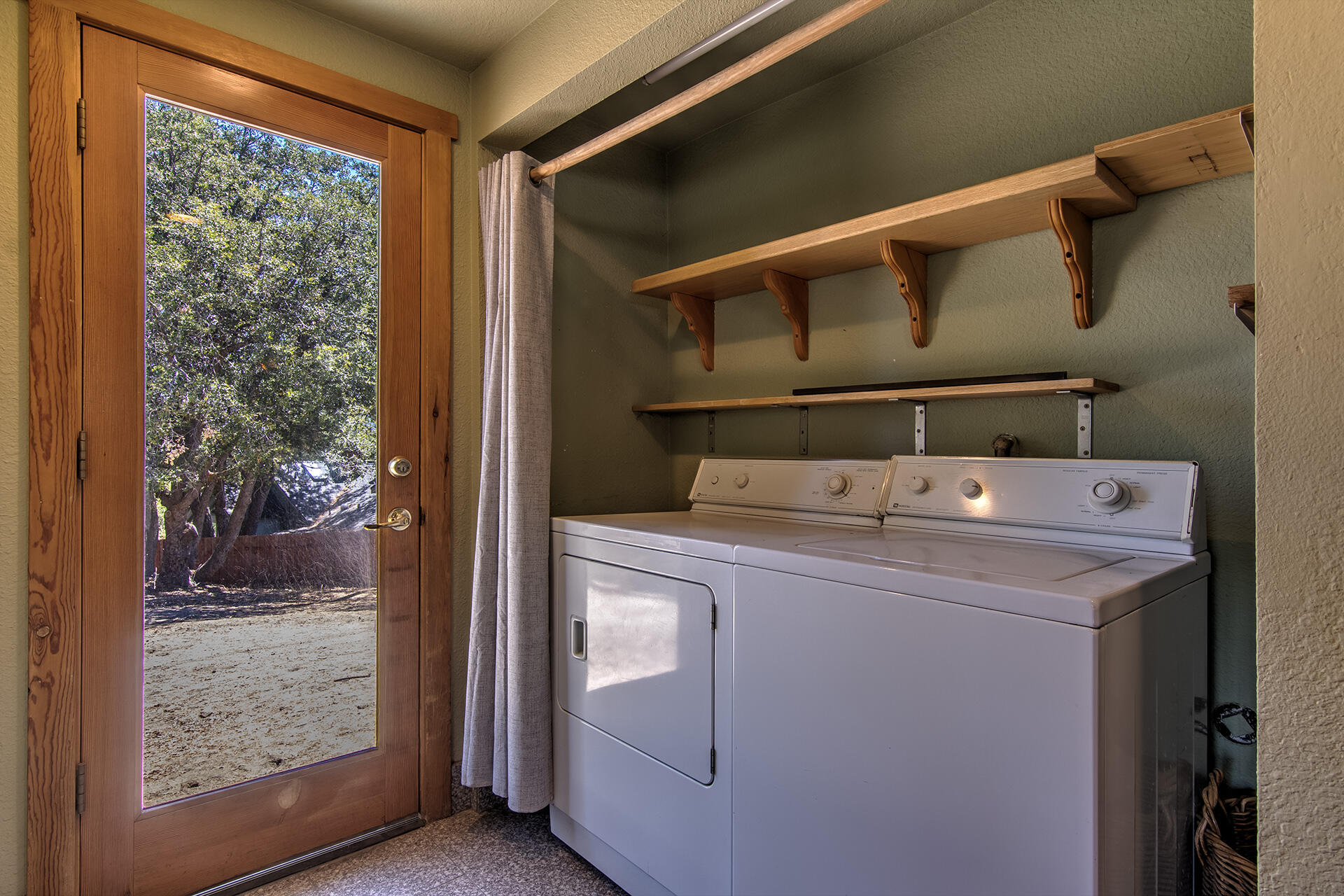 52890 Overlook Drive Idyllwild, CA 92549 - Photo 45 of 82 a utility room with dryer and washer