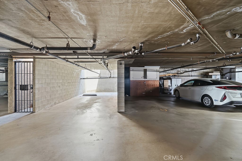 1000 East Windsor Road, Unit 9 Glendale, CA 91205 - Photo 18 of 19