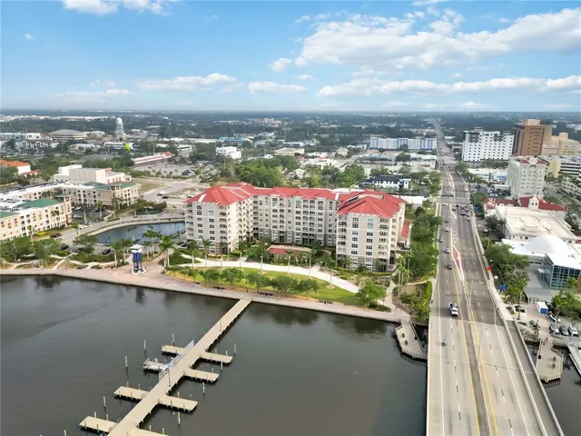 $575,000 | 808 3rd Avenue West, Unit 203, Bradenton, FL 34205