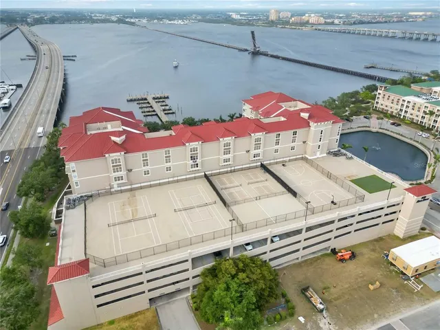 $575,000 | 808 3rd Avenue West, Unit 203, Bradenton, FL 34205