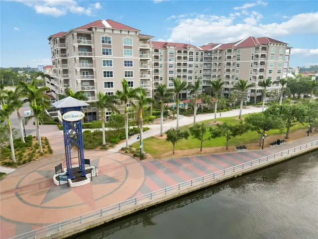 $575,000 | 808 3rd Avenue West, Unit 203, Bradenton, FL 34205