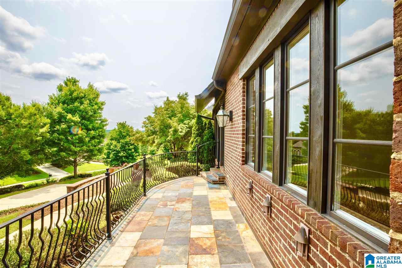 3935 Butler Springs Way Hoover, AL 35226 - Photo 3 of 50
