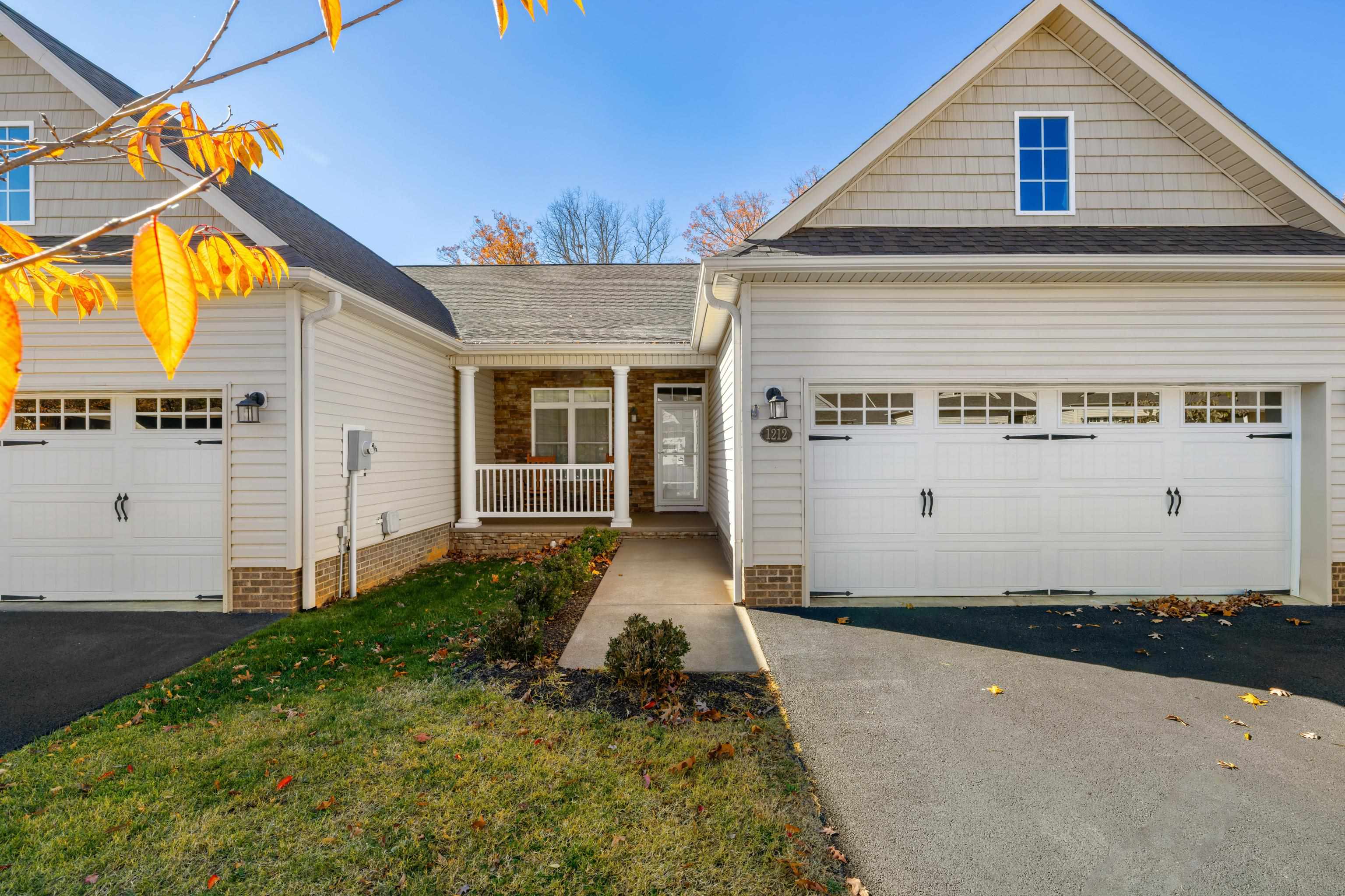 1212 Stocker Street Staunton, VA 24401 - Photo 5 of 62