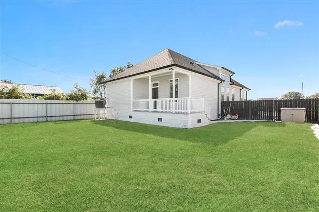 $320,000 | 213 Bear Drive, Arabi, LA 70032