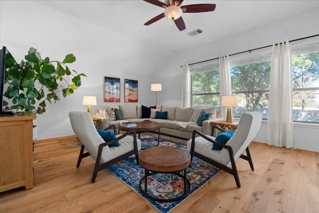 $760,000 | 7200 Moon Rock Road, Austin, TX 78739