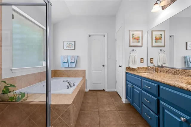 $760,000 | 7200 Moon Rock Road, Austin, TX 78739