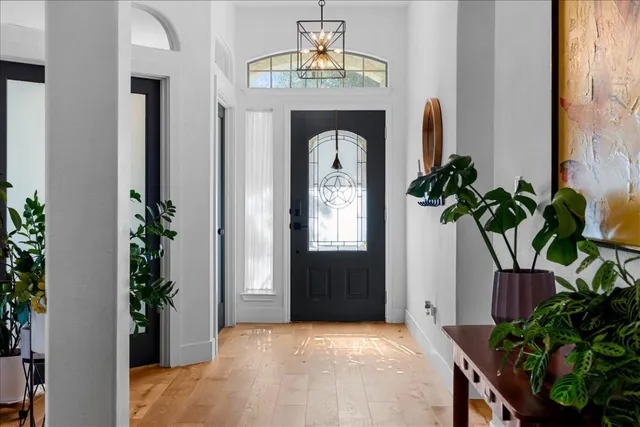 $760,000 | 7200 Moon Rock Road, Austin, TX 78739