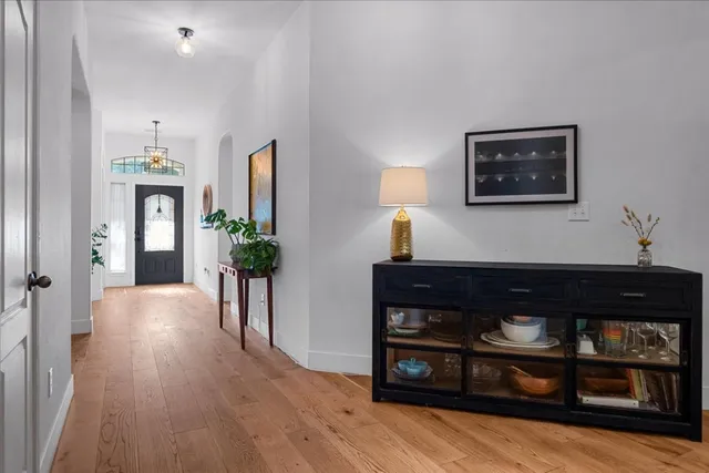 $760,000 | 7200 Moon Rock Road, Austin, TX 78739