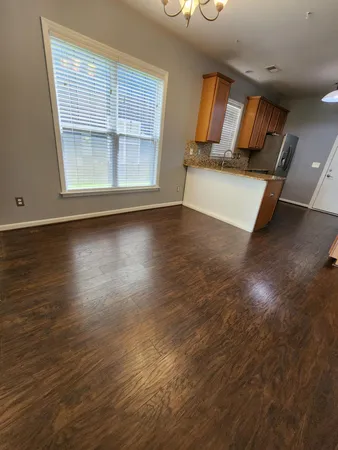 $2,200 | 103 Foxglove Avenue, Summerville, SC 29483