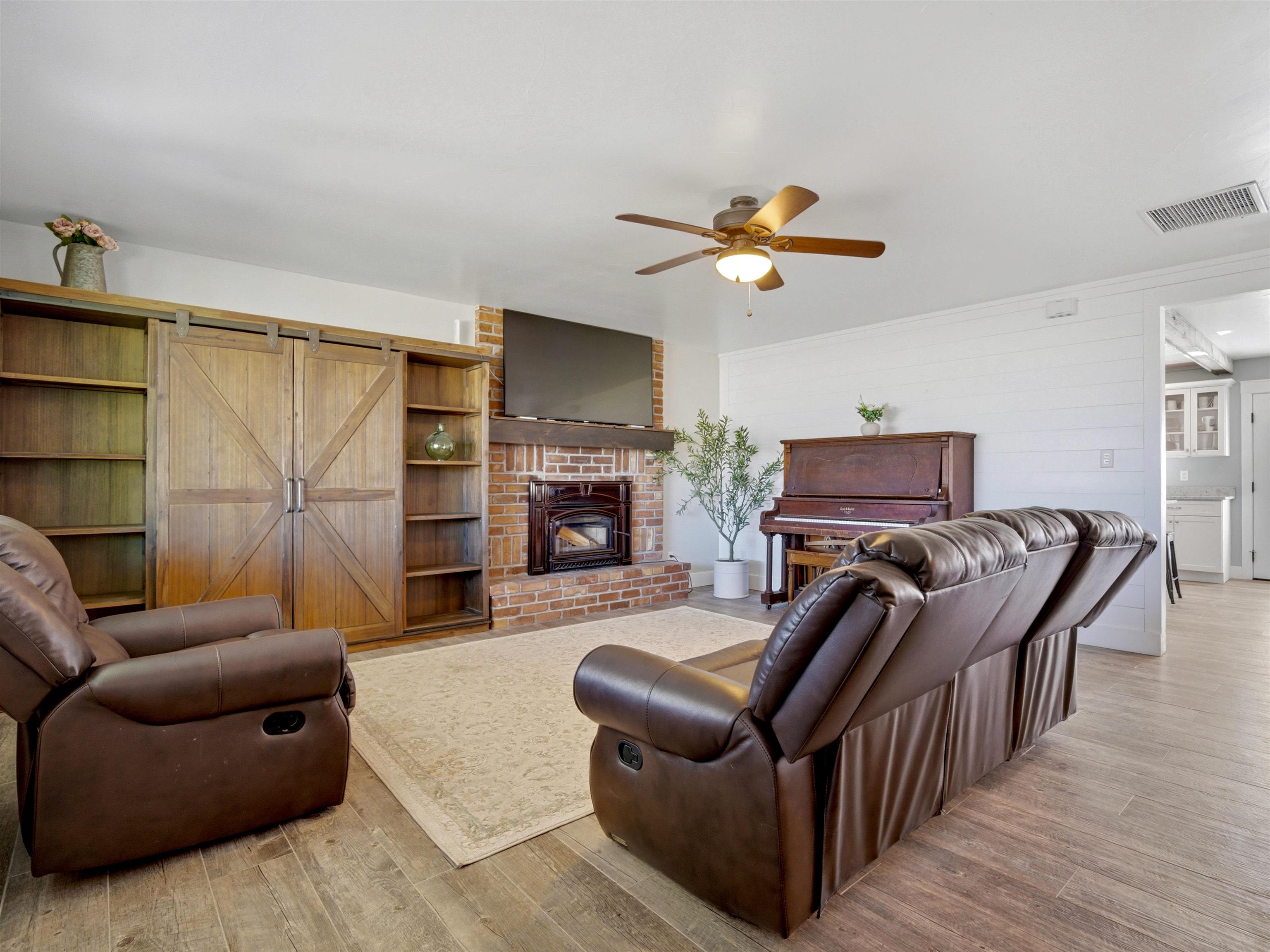 877 26 Road Grand Junction, CO 81505 - Photo 4 of 40