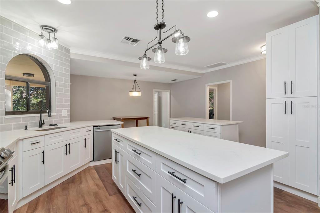 18306 Pleasant Ridge Place Lutz, FL 33548 - Photo 22 of 64