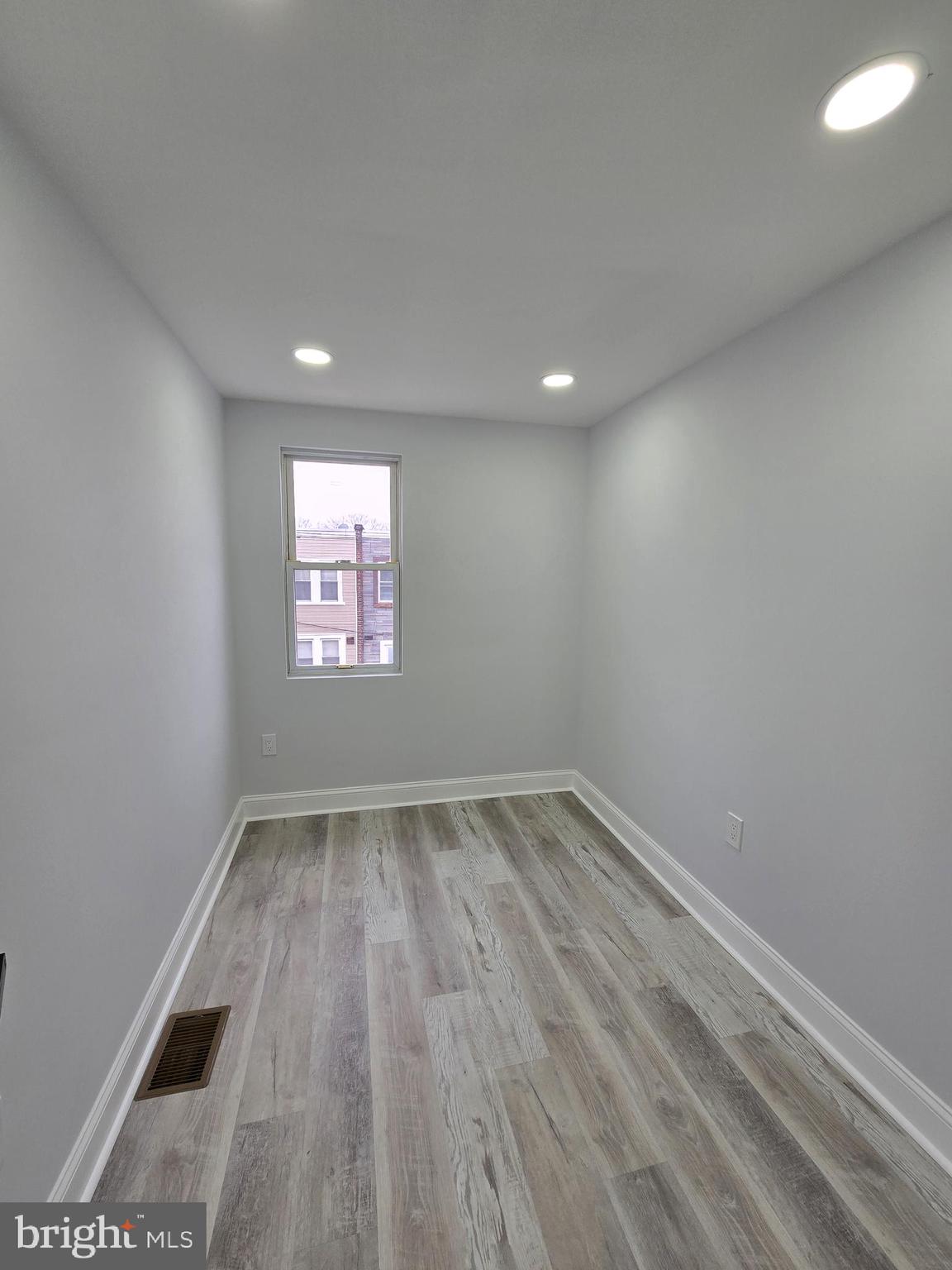 1012 Edgemore Road Philadelphia, PA 19151 - Photo 21 of 39 Gallery Image 21