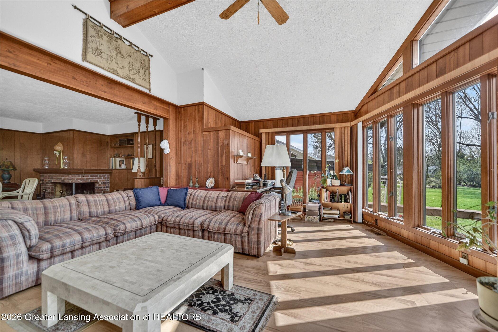 1411 Chester Road Lansing, MI 48912 - Photo 10 of 43 25-1411-Chester-Rd-Lansing-MI-48912-Wind