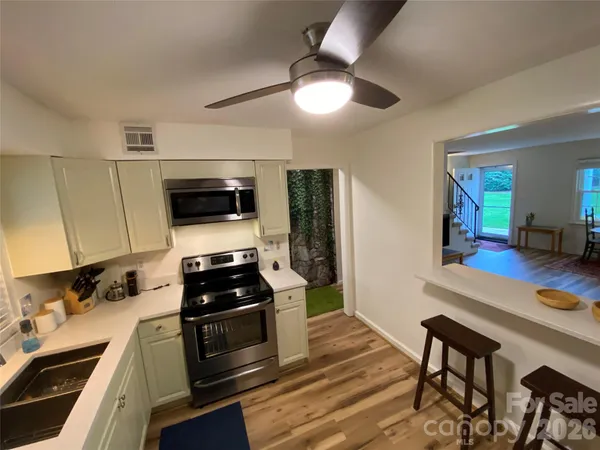 $239,900 | 101 Boyd Drive, Unit 2C, Flat Rock, NC 28731