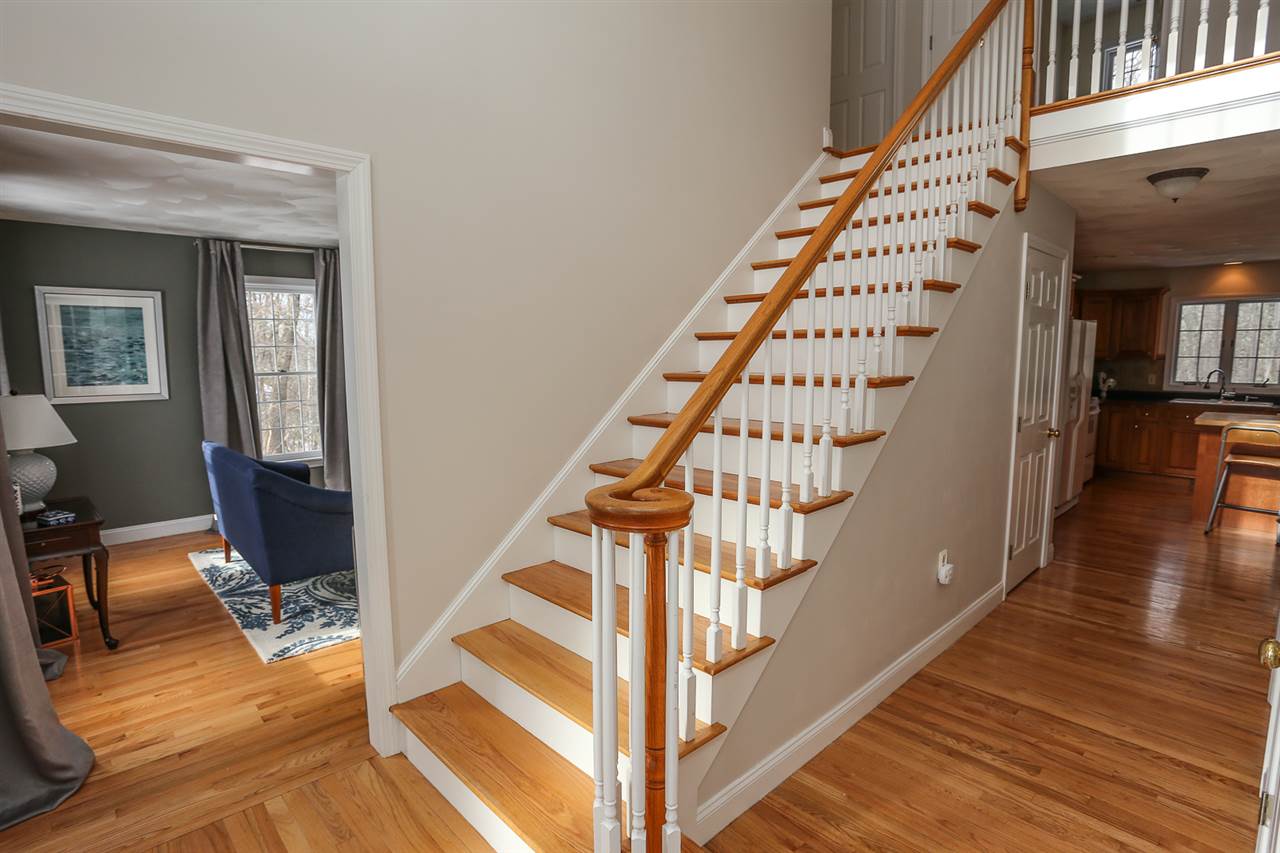 27 Nottingham Road Windham, NH 03087 - Photo 3 of 25