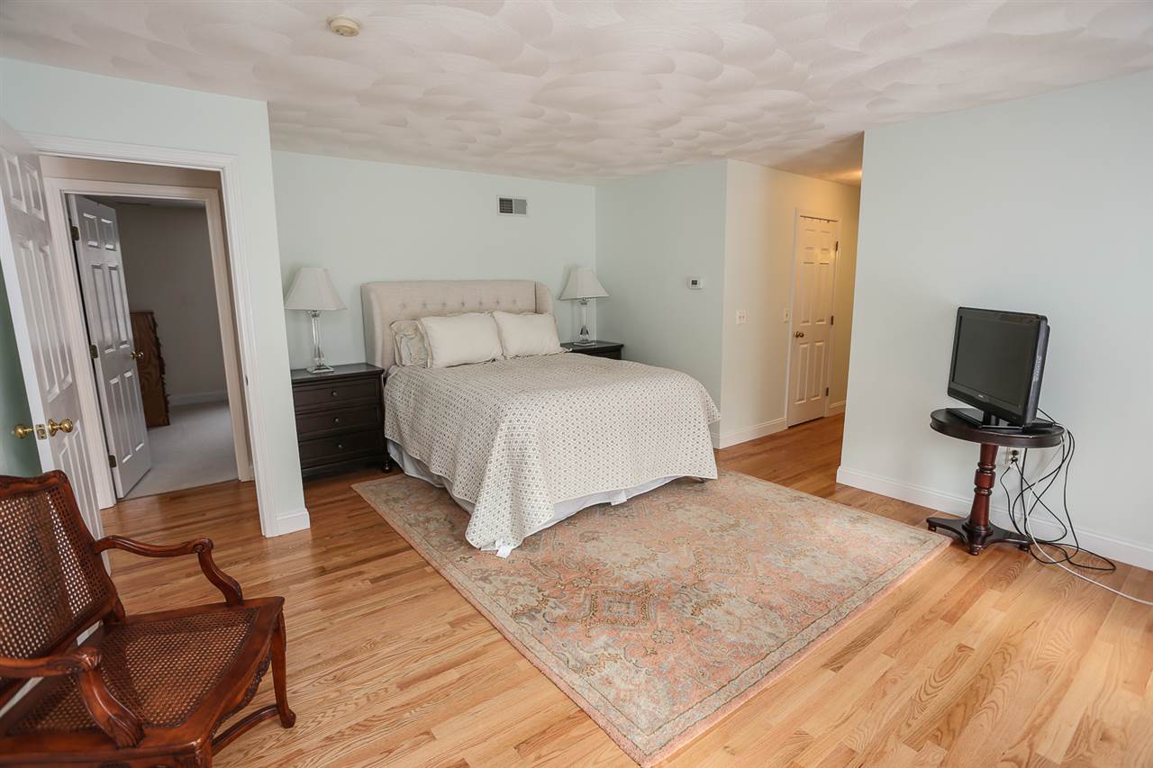 27 Nottingham Road Windham, NH 03087 - Photo 22 of 25