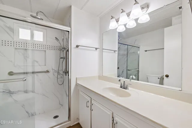 $325,000 | 72 Suzanne Court, Unit 72, Newbury Park, CA 91320