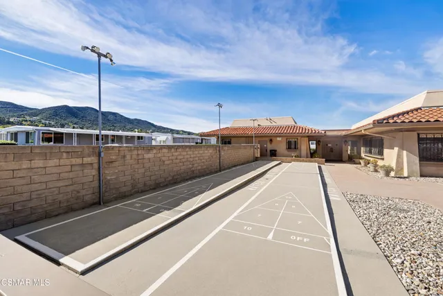 $325,000 | 72 Suzanne Court, Unit 72, Newbury Park, CA 91320