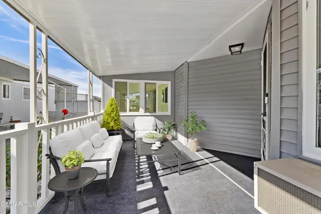 $325,000 | 72 Suzanne Court, Unit 72, Newbury Park, CA 91320