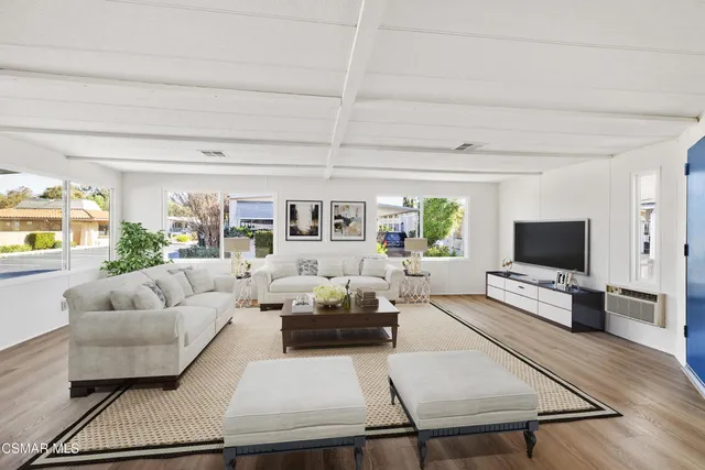 $325,000 | 72 Suzanne Court, Unit 72, Newbury Park, CA 91320