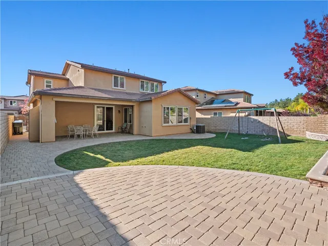 $945,000 | 19205 Carranza Lane, Saugus, CA 91350