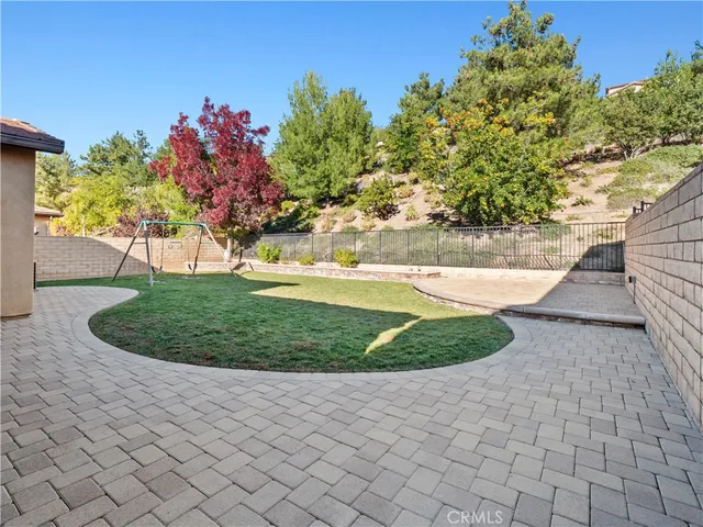 $945,000 | 19205 Carranza Lane, Saugus, CA 91350