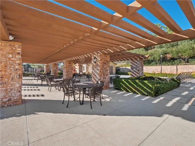 $945,000 | 19205 Carranza Lane, Saugus, CA 91350