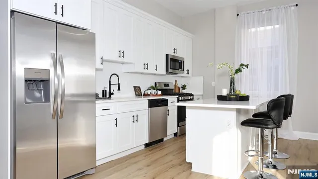 $3,200 | 385 Passaic Avenue, Unit 2, Lodi, NJ 07644