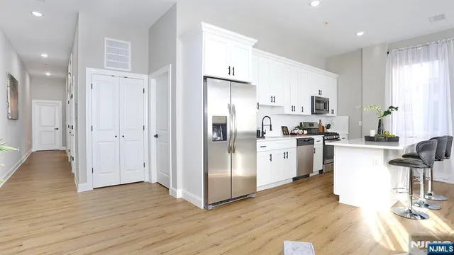 $3,200 | 385 Passaic Avenue, Unit 2, Lodi, NJ 07644