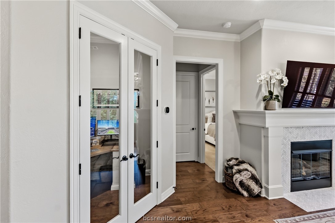2816 Maroon Court Bryan, TX 77807 - Photo 18 of 30 Small corner office with french doors