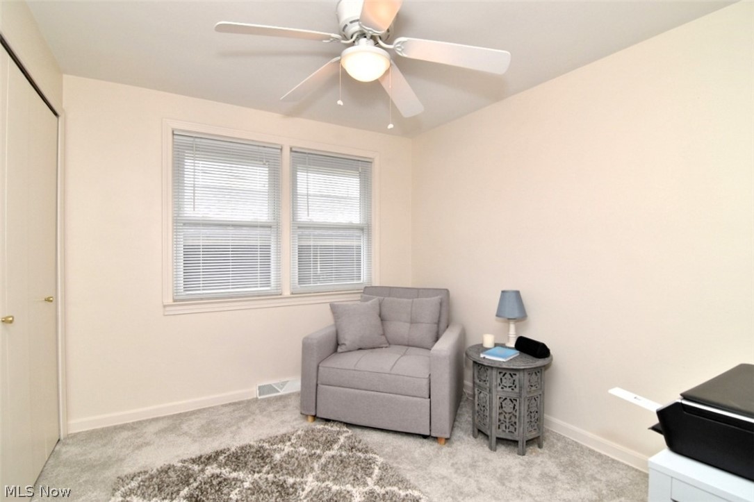 6419 Longridge Road Cleveland, OH 44124 - Photo 20 of 38
