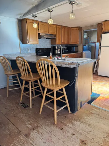 $69,900 | 90 Sunset Circle, Campton, NH 03223