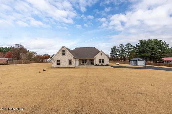 $406,500 | 51 Belle Meade Road, Holly Springs, MS 38635