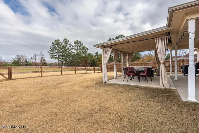 $423,500 | 51 Belle Meade Road, Holly Springs, MS 38635