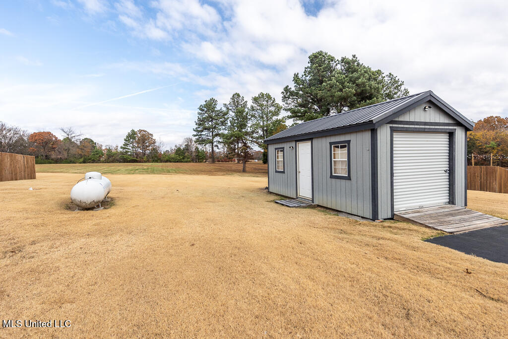 51 Belle Meade Road Holly Springs, MS 38635 - Photo 35 of 37 BelleMeade-61-36