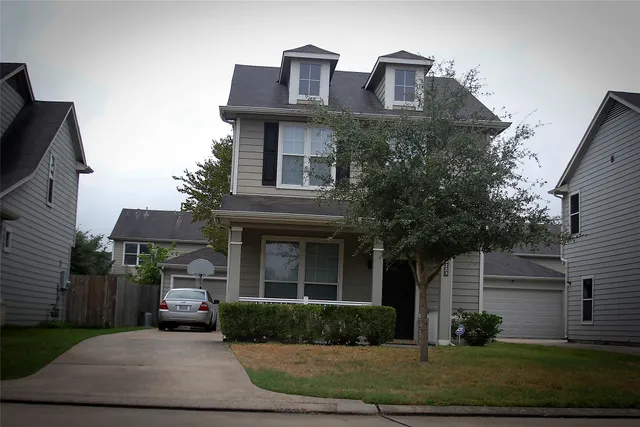$1,595 | 6223 Gillian Park Drive, Katy, TX 77449