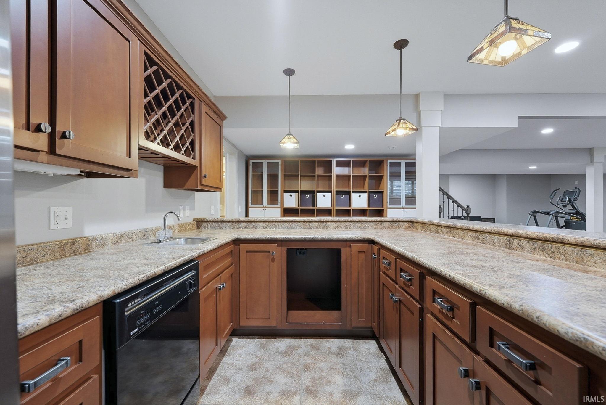 4321 Bandera Cove Fort Wayne, IN 46845 - Photo 29 of 36