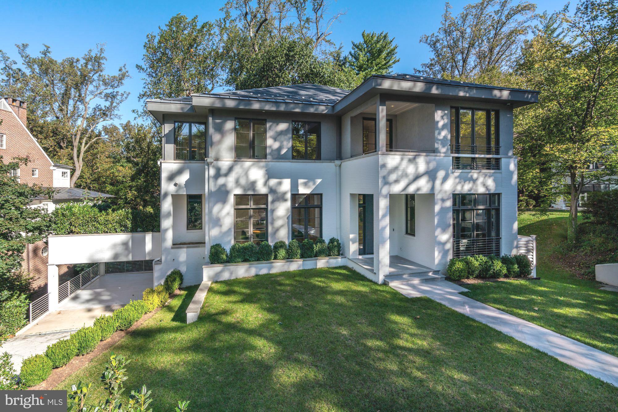 4615 Dexter Street Northwest Washington, DC 20007 - Photo 28 of 31