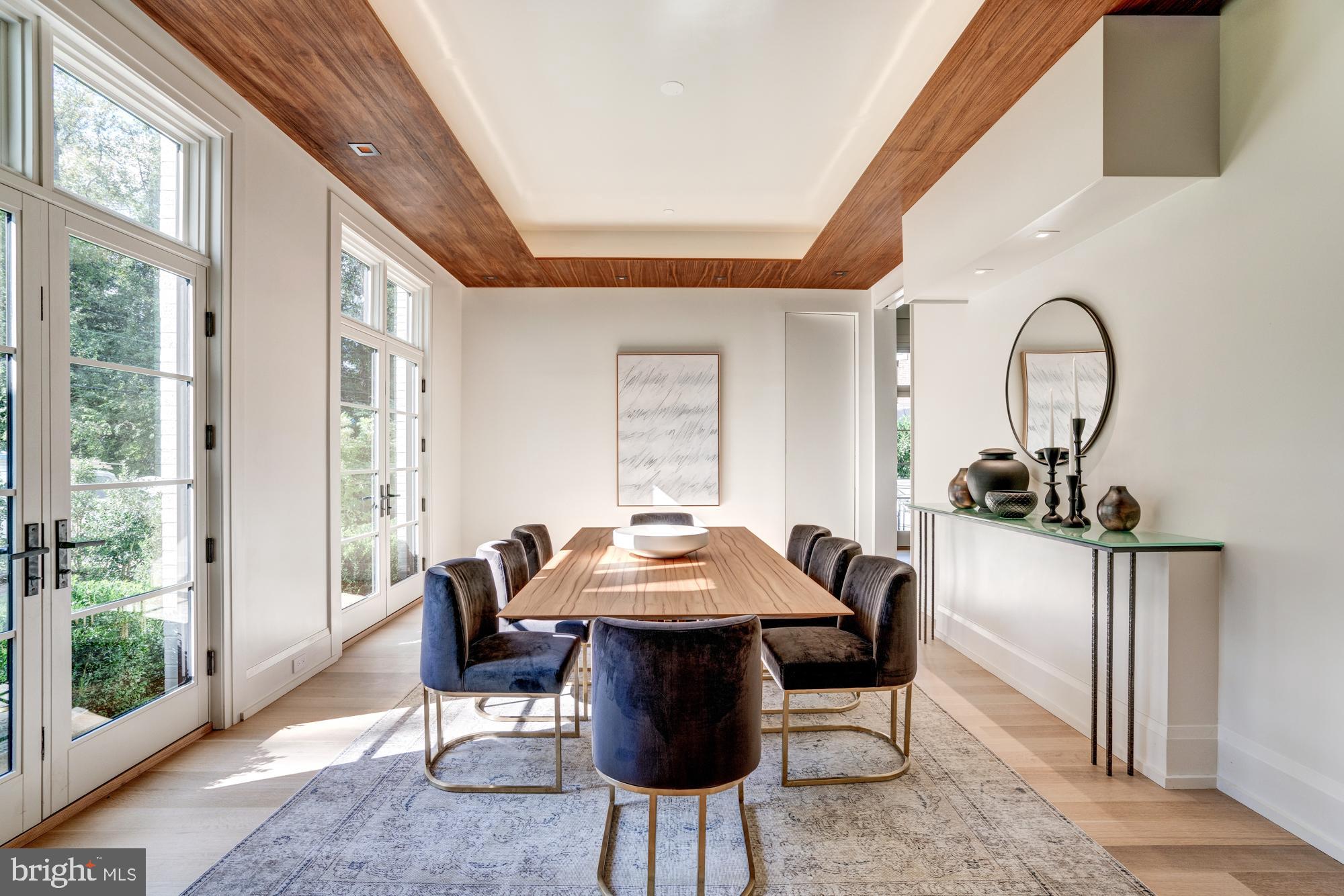 4615 Dexter Street Northwest Washington, DC 20007 - Photo 5 of 31