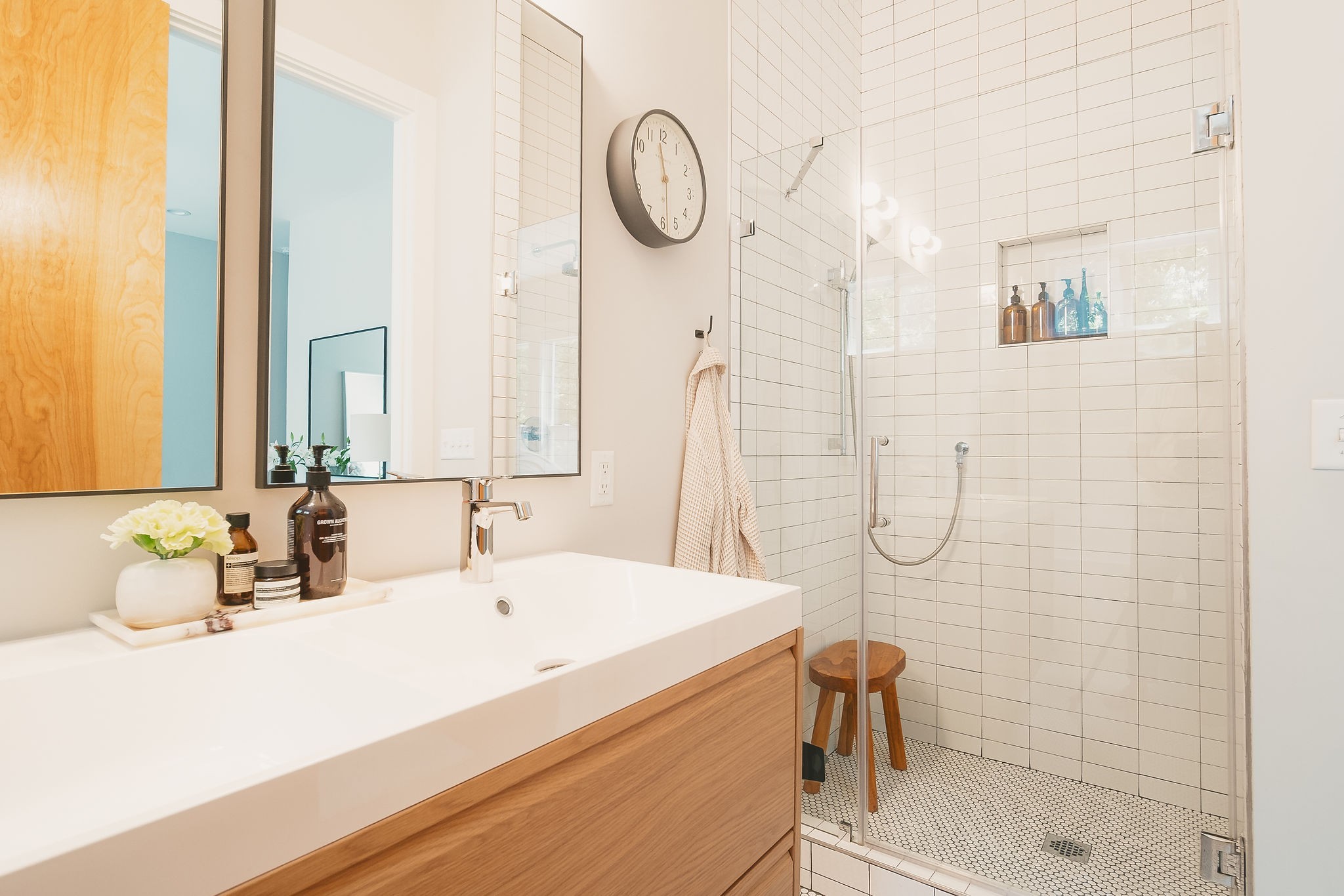 1413 Riverside Drive, Unit A Nashville, TN 37206 - Photo 20 of 24 a bathroom with a sink a toilet and shower