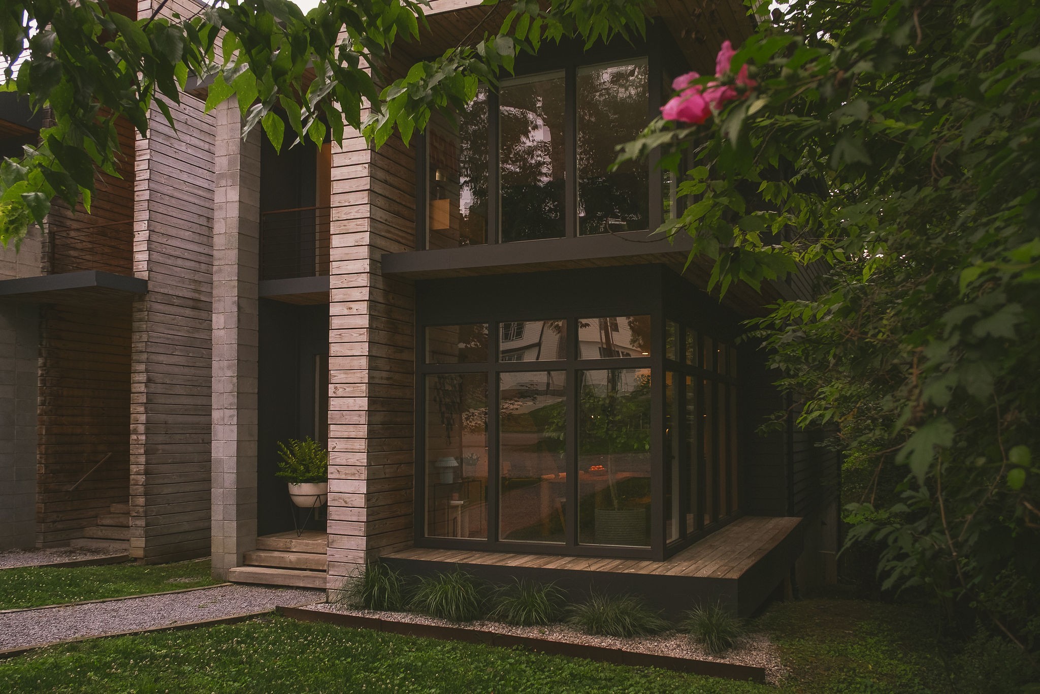 1413 Riverside Drive, Unit A Nashville, TN 37206 - Photo 4 of 24 a front view of a house with a yard