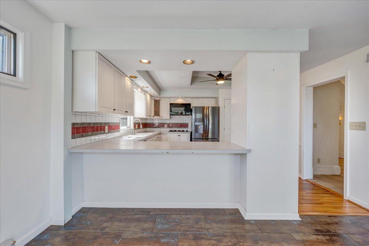 2115 Berkley Avenue Southwest Roanoke, VA 24015 - Photo 8 of 38 18-MIB03141