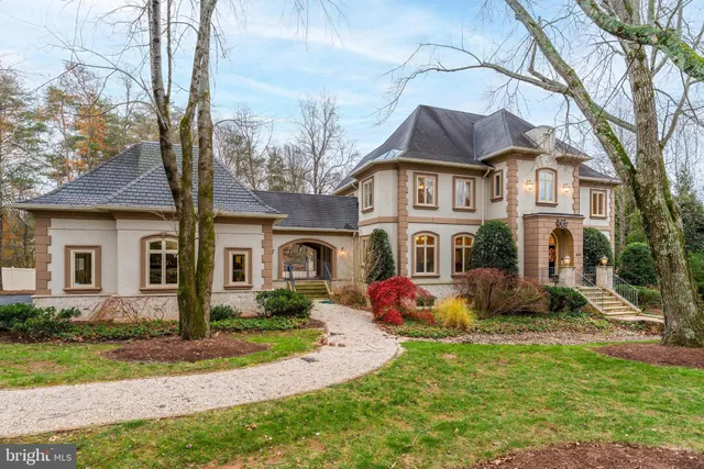 $2,649,900 | 606 Kentland Drive, Great Falls, VA 22066