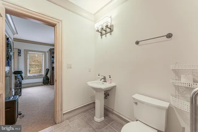 $2,649,900 | 606 Kentland Drive, Great Falls, VA 22066